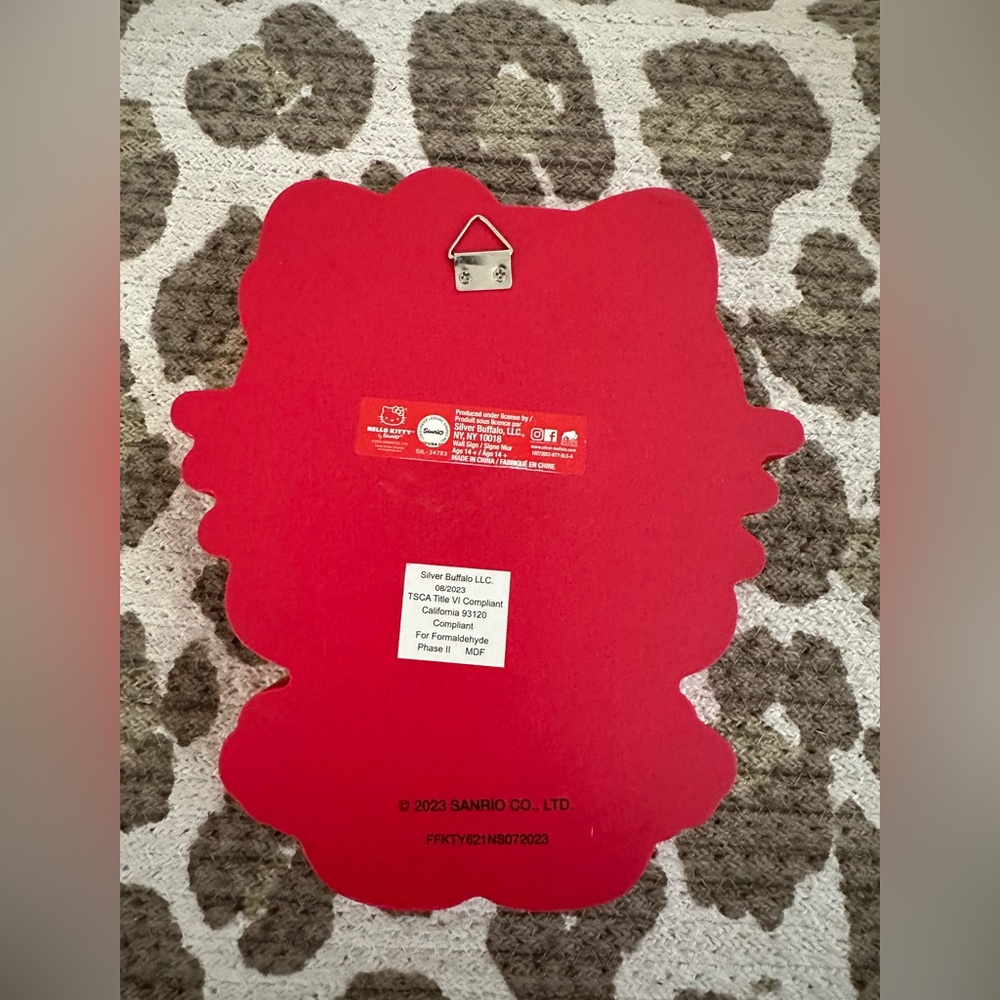 Hello Kitty Decor🩷🎄 - Picture 2 of 2